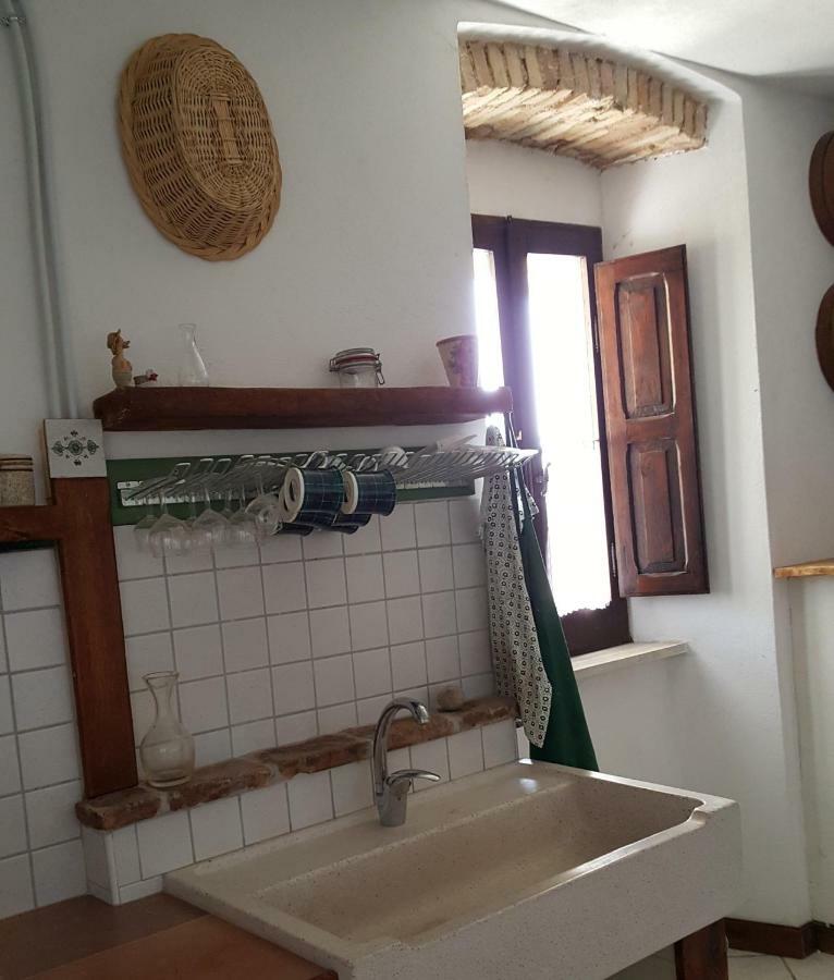 Elilu Room Челано Екстер'єр фото